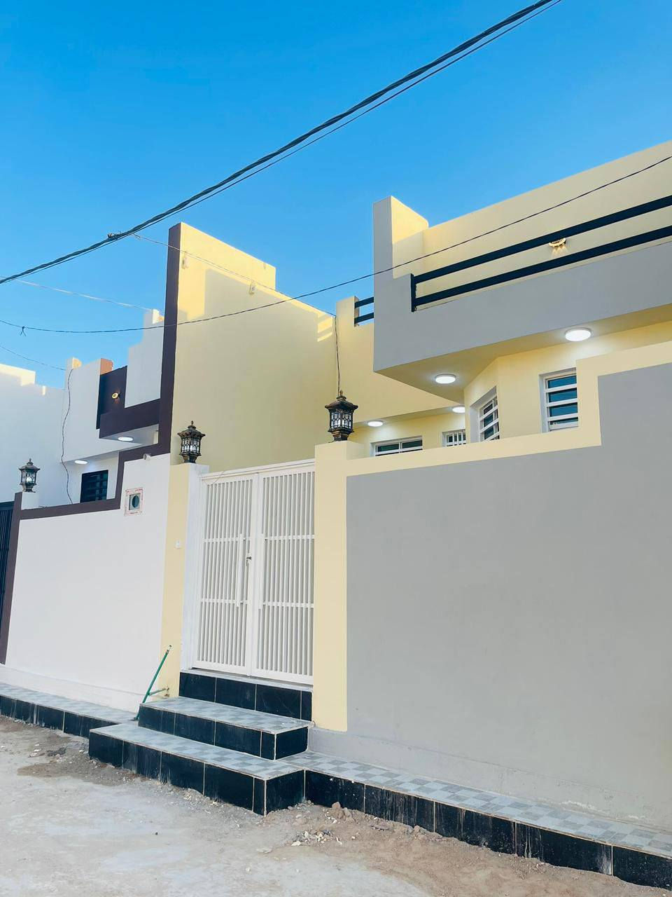 سلام 🙋‍♂️
#دار_مساحه_١٠٠_م

طابو زراعي سند ٢٥ صرف
مشمول بقرار تطويب الأراضي الزراعية 

النجف #ملحق ميسان خلف سكله الكرعاوي 
السعر مناسب 
بناء ممتاز 
بناء ممتاز 

درجه اولى ) 
 ***********
***********
