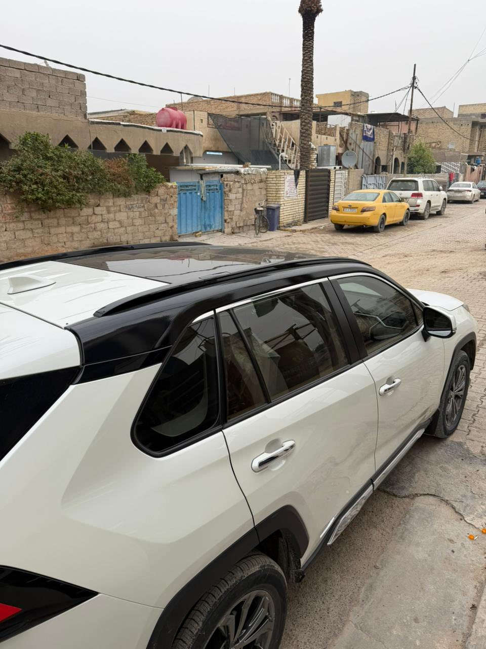 السلام عليكم راف فور 2022 خليجي ساز اصل فول مواصفات بانزين  كفاله عامه السعر 260 مكان سياره بغداد المحموديه
***********
