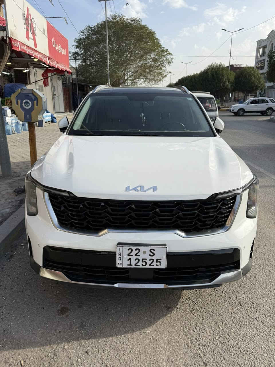 سورنتو خليجي 2025.  ماشية 9 الاف كيلو
فول بنوراما جنطة كهرباء 7 راكب 3 قطع تبريد بردات خلفية كير ماوس كشنات مغلفة جلد درجة اولى والمواصفات المعروفة 
4سلندر 2500mpi
رقم اربيل ب اسمي شخصياً سنوية وهزة كلة جديد شرط التحويل
السيارة بعدها جديدة 
بيهة طخة صارت ربع البنيد صبغ وبيهة صورة للطخة وللسمكرة
مكاني كربلاء 
السعر 268$ 
***********
