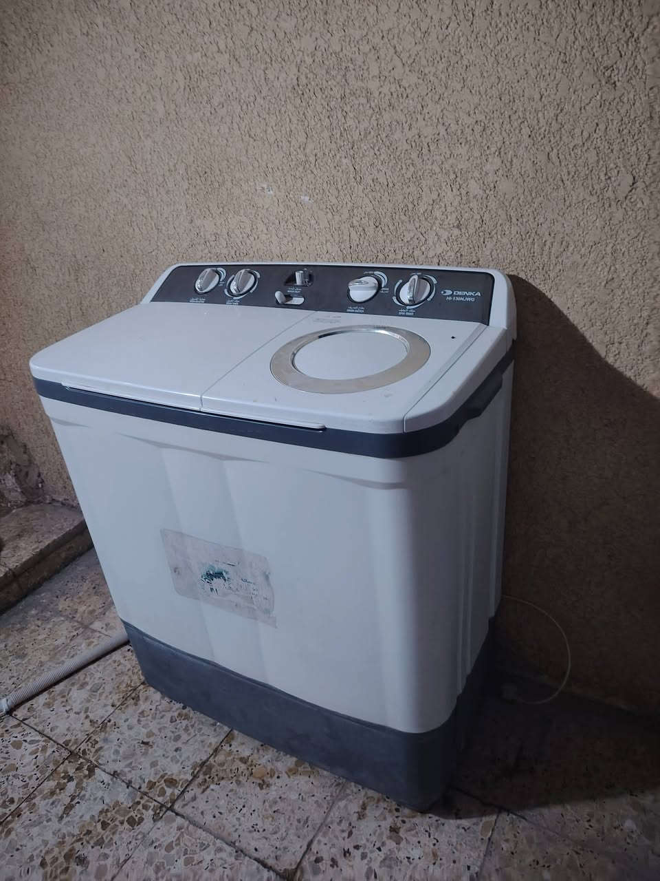 مرحبا عندي هاي الغساله جديده للبيع شغاله غسل وتجفيف 15 كيلو سعرها 80 مكاني نجف شراي خاص اكو توصيل بكروه


**إذا كنت صاحب هذا الإعلان وتريد حذفه لأي سبب، رجاءا أرسل رسالة إلى الدعم الفني**