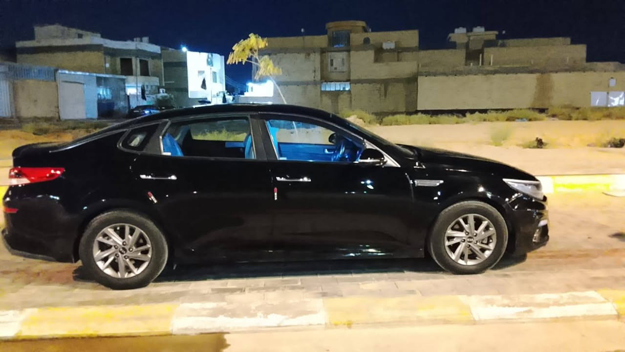 سلام عليكم سياره نوع اوبتيما مديل 2019سياره جديده كير مكينه حدايده تبريد تخم تاير اشاير مري سياره عله وضع شركه جديده خير من الله مانقصهه شي بيه قطعتين صبغ كلير اثر شخوط ولباقي كفاله عامه سياره بسمي تحويل ثاني يوم مكان السياره كربلاء السعر 114رقم الهاتف ***********
