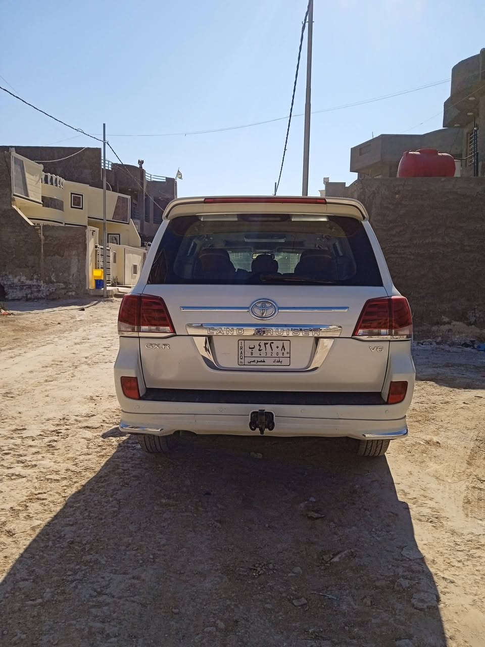 رقم بغداد. جديد سعر 290او مراوس تاهو رقم وات ساب ***********
لاندكروزر 2010محدث 2014
