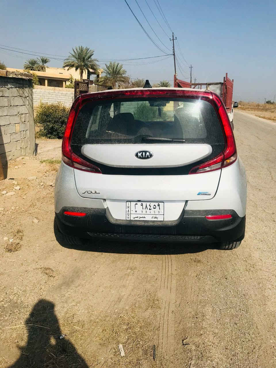 صول موديل 20سياره بيه 3قطع بدون دواخل وجاملغ خلفي بي تصليح سياره خير من الله مكينه كيرعلى وضع شركه مواصفاته سياره تشغيل عن بعد مري شفط حساسات كامره شاشه كبيرة ويلاكب كروم سياره مال بيت متعوب عليه السعر 125وبيه مجال قليل حق الجيه مكاني بغداد محموديه لاستفسار على الرقم ***********
