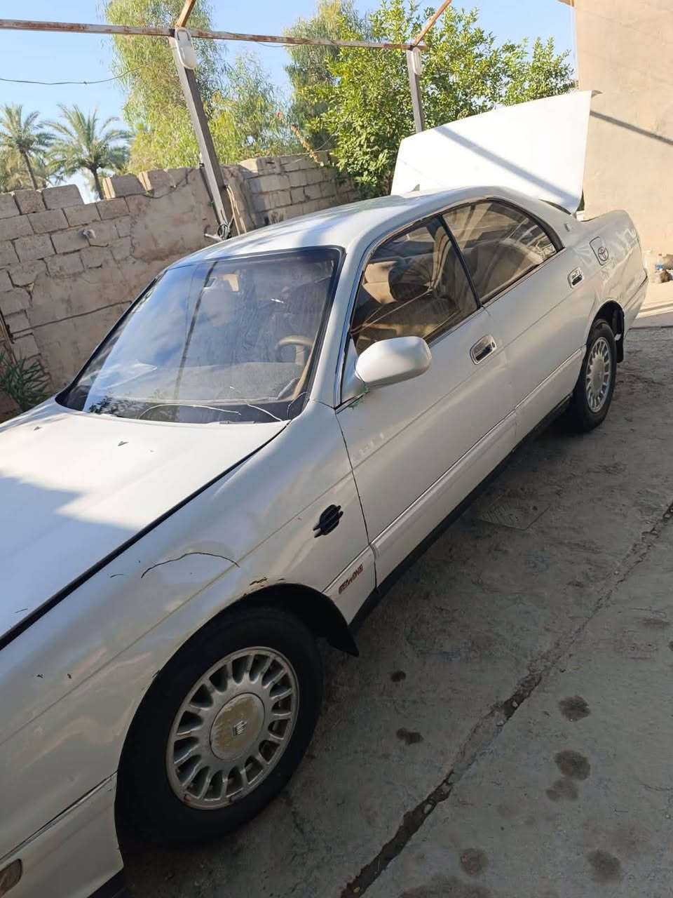 سلام عليكم بطه من فصل موديل 94 سياره جاهزه رقم بغداد بسمي السعر 50رقم الهاتف اتصل وتدلل ‭***********‬
