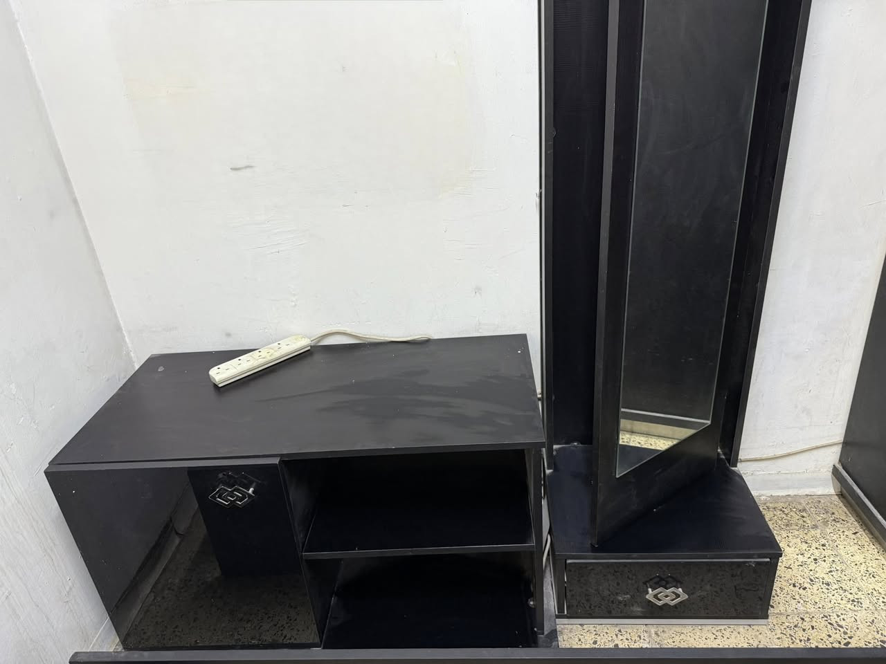 غرف نوم تركي ثقيل
السعر خاص 
السيديه 
***********
