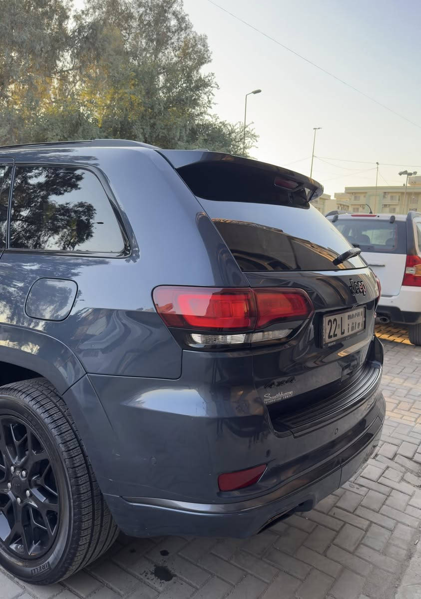 السلام عليكم
JEEP GRAND CHEROKEE LIMITED X BLACK TOB
الموديل :- 2021
ماشيه : 27 الف ❗️
6 سلندر فور ويل 3600
المواصفات 
كشنات جلد كهرباء
كشنات تدفئه
فتحه سقف
شاشه جبيره
صندوك كهرباء
تحكمات ستيرن
تدفئه ستيرن
شفتات ستيرن
ويل كب حجم ٢٠ اسود
دبل اكزوز
حساسات خلفيه
تبريد قطعتين
و بعد بيهه هواي مواصفات المتد معروفه
الحادث كلش بسيط جاملغ و بنيد بدون شاصي بدون لغد بدون ايرباك‼️ و الصندوك الخلفي بي طخه كلش بسيطه مبدل نفس اللون شغل درجه اولى
سياره كلش نظيفه و بعدهه بريحه الشركه حته مماشيه هواي تخم تايرات جديد بيرللي و باتري ابو الضمان حته وصولات موجوده 
السياره بدون شاصي بدون لغد بدون ايرباك
السعر:- ٢٨٥ و بيهه مجال كلش بسيط
مكان السياره بغداد
السياره بأسمي تحويل ثاني يوم
الرقم : ***********
