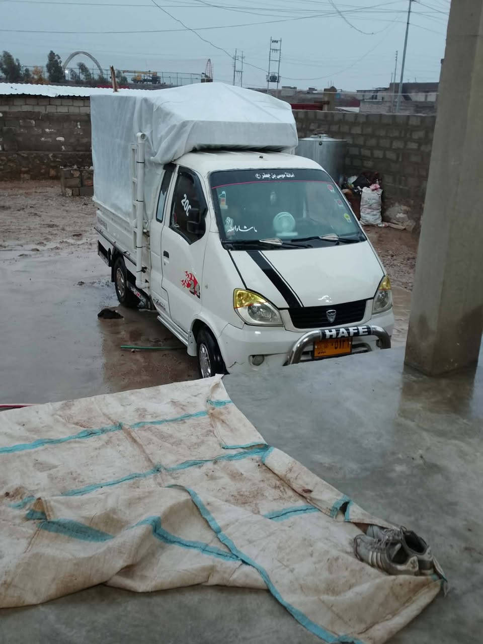 سلام عليكم عندي هنفي شصي معمر سعر 30وبيه مجال دخول ربيعه ***********///***********
