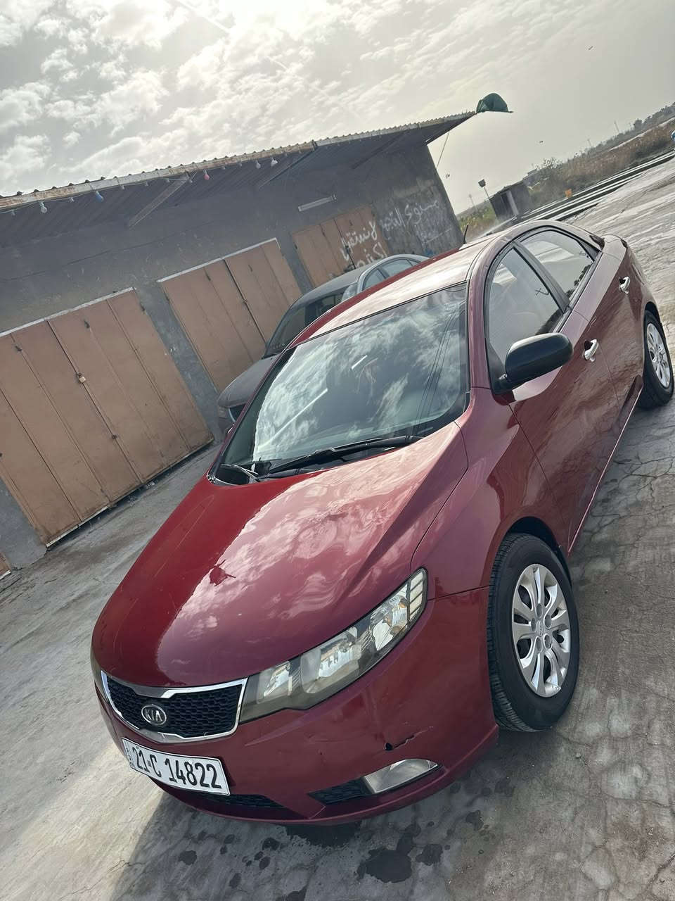 السلام عليكم سيراتو 2012 خليجي مكفوله عدا باردات بسيطه السونار موجود بلصور مكينه 1600 مكفوله من تنقيص وبخار كير مكفول تبريد ثلج تخم تاير صدر كله جديد رقم سليمانيه دولي سنويه ل 29 تريد وكاله تريدتحويل حاضر السعر 100 وبيه مجال واسط صويره ***********
