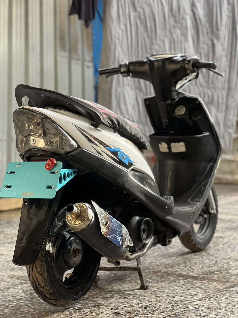 ب500 كلها بلاد نقص شخاطه سلف مكاني  زعفرانيه


**إذا كنت صاحب هذا الإعلان وتريد حذفه لأي سبب، رجاءا أرسل رسالة إلى الدعم الفني**