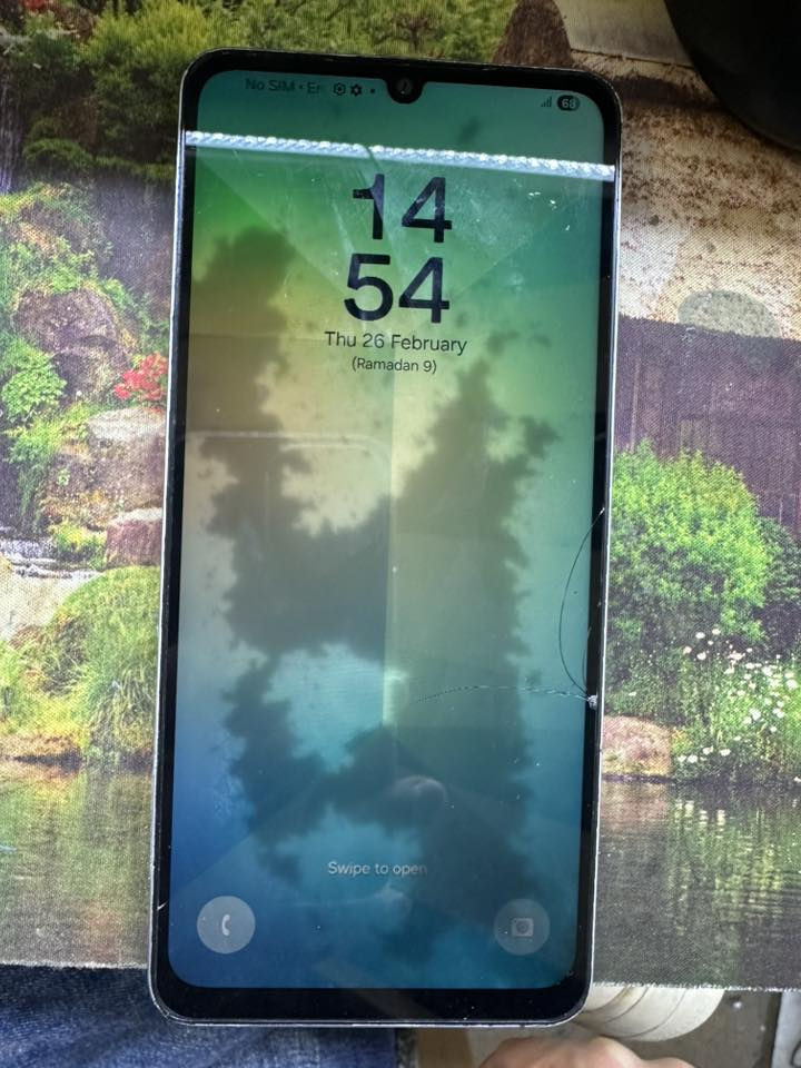 سلام عليكم A06 نقص شاشة فقط سعر40الف موجود توصيل


**إذا كنت صاحب هذا الإعلان وتريد حذفه لأي سبب، رجاءا أرسل رسالة إلى الدعم الفني**