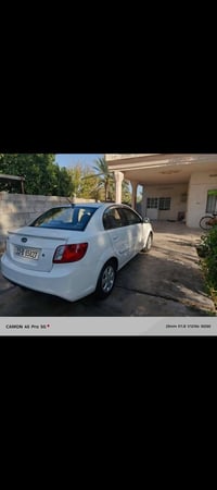 للبيع فقط كيا ريو موديل ٢٠١١ وارد كوري داخل اسود سيراتو محرك ١٤٠٠ ماشي...