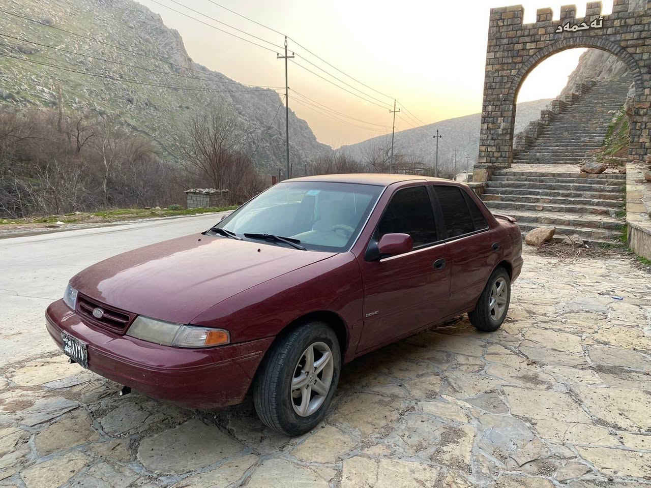 کیا سیڤیا 
8بەخ
مۆدێلی 93
ئاڕمی پلاستیکی سلێمانی
ناوزەرد 
دەعمو لێدراوی نیە
کامل بۆیاخ بۆ جوانی
کارەبای کامل ئیش دەکات
تەبرید سارد و گەرم بەشەرت
موسو بڕاوە بەشەرت
ئاڕمو ئەوەلیات بەشەرت
چوار تایەی تازەی لەژێرە
گێڕو مەکینەو تەقەو ڕەقەی بەشەرت 
سعری34$
***********
شوێن خورماڵ Singapore
