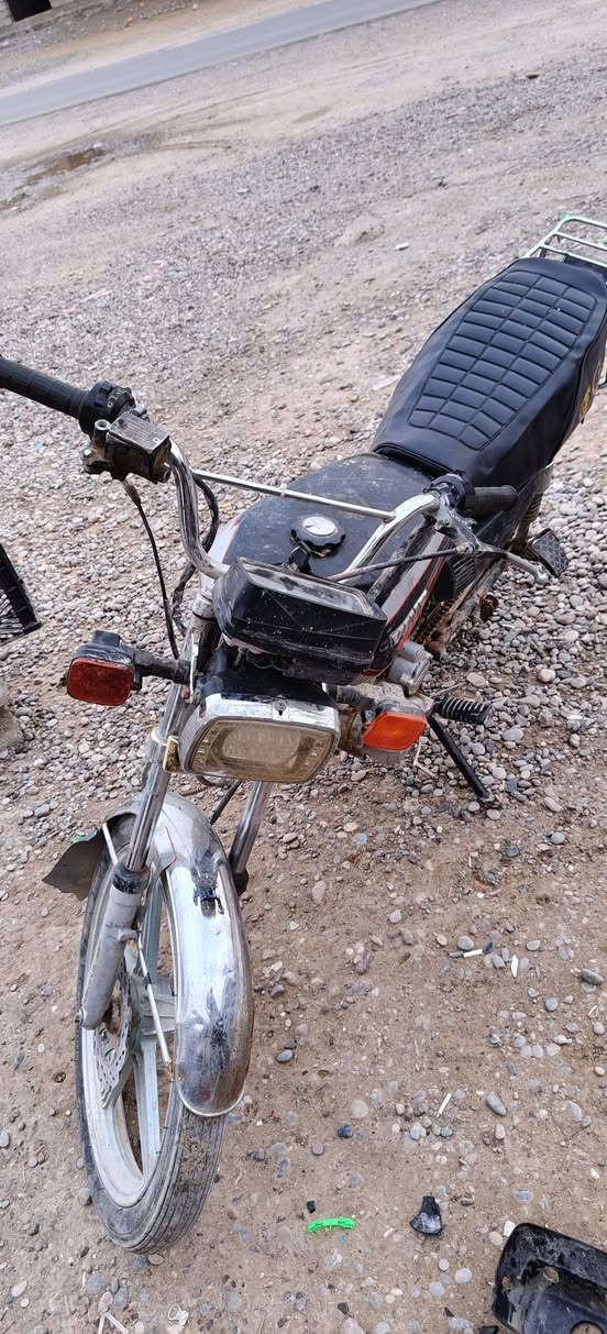 السلام عليكم موطور للبيع موديل 2021شقال نص هندل عايزو فقط كهربائيات السعر 225وبي مجال المكان قريت شميط ***********
