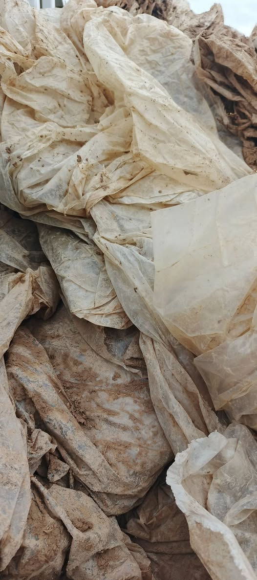 لايلون نضيف سعر الزوج ب 5 ونص 
ديالى خان بني سعد ***********
