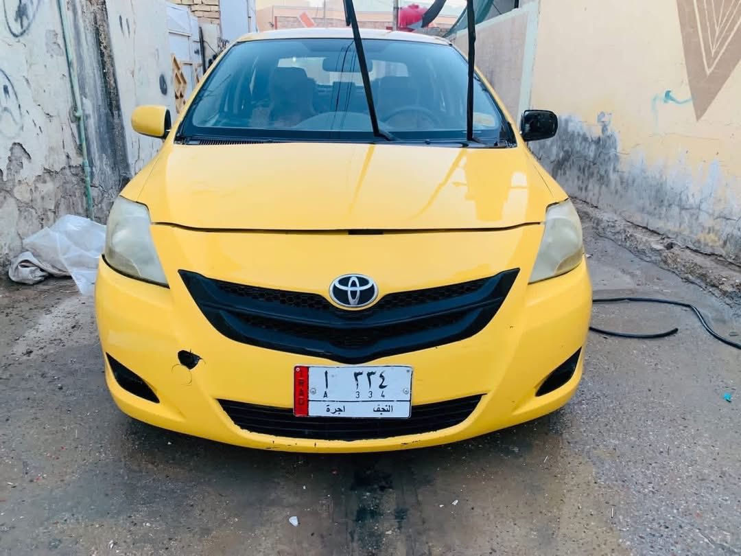 السلام عليكم
 سيارة كورلا يارس 2008  كير ومكينة خير من الله حدادية 60٪ ودواخلها حلوة ونضيفة وكشر السيارة مثل ماموضح بل صورة  رقمها مميز   السيارة شرط العتراف
سنوية مستحقة تجديد صار سنتين يتحمل الباعع تجديد السنوية والغرامات وبيها نواقص السيارة لعدم التفرغ السعر 58 وبيها مجال مكان السيارة بابل لمدحتية لحمزة لغربي 
للتواصل
 والسايره بيها قاصرين ثنين سنتين ويبلغون واني اتكفلك بل وكاله
***********
