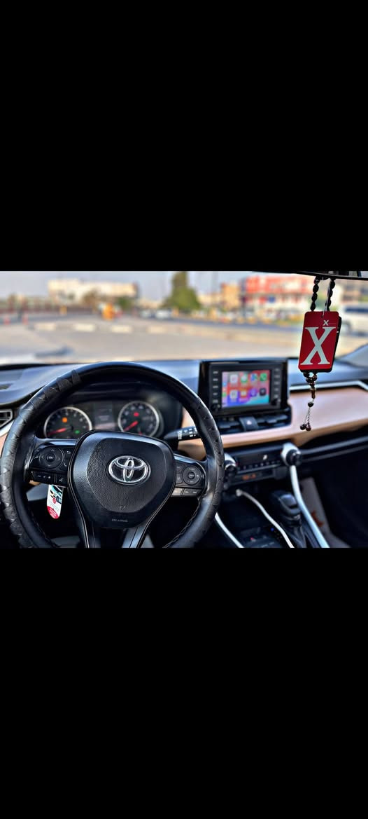 للبيع فقط
#كروب ـ راف ـ فور 
#راف ـ فور 
موديل 2019 وارد امريكي رقم بغداد مشروع وطني 
محرك 2500 ـ بانزين فقط 
مواصفات ال LE المعروفة 
ثلاث أنظمة قيادة ايكو ونورمال وسبورت 
كامرة خلفية 
رادار أمامي
تحديد مسار ومثبت سرعة 
هاند بريك دكمة اوتو هولد
ماشية 137km الف 
حادثهة صور موجودة مع رقم الشاصي 
كير محرك مكفول 
صدر تبريد كله جاهز 
السيارة عليها سيرفس كامل من دهن وفلاتر وميكانيك ومواد اصلية 
السيارة بدون اي نقص جاهزة 100٪
ملاحظة السيارة على أيدي 
السعر 188 ورقة 
مكان السيارة ـ بغداد ـ منطقة الغدير
‏‪0770 661 2053‬‏
