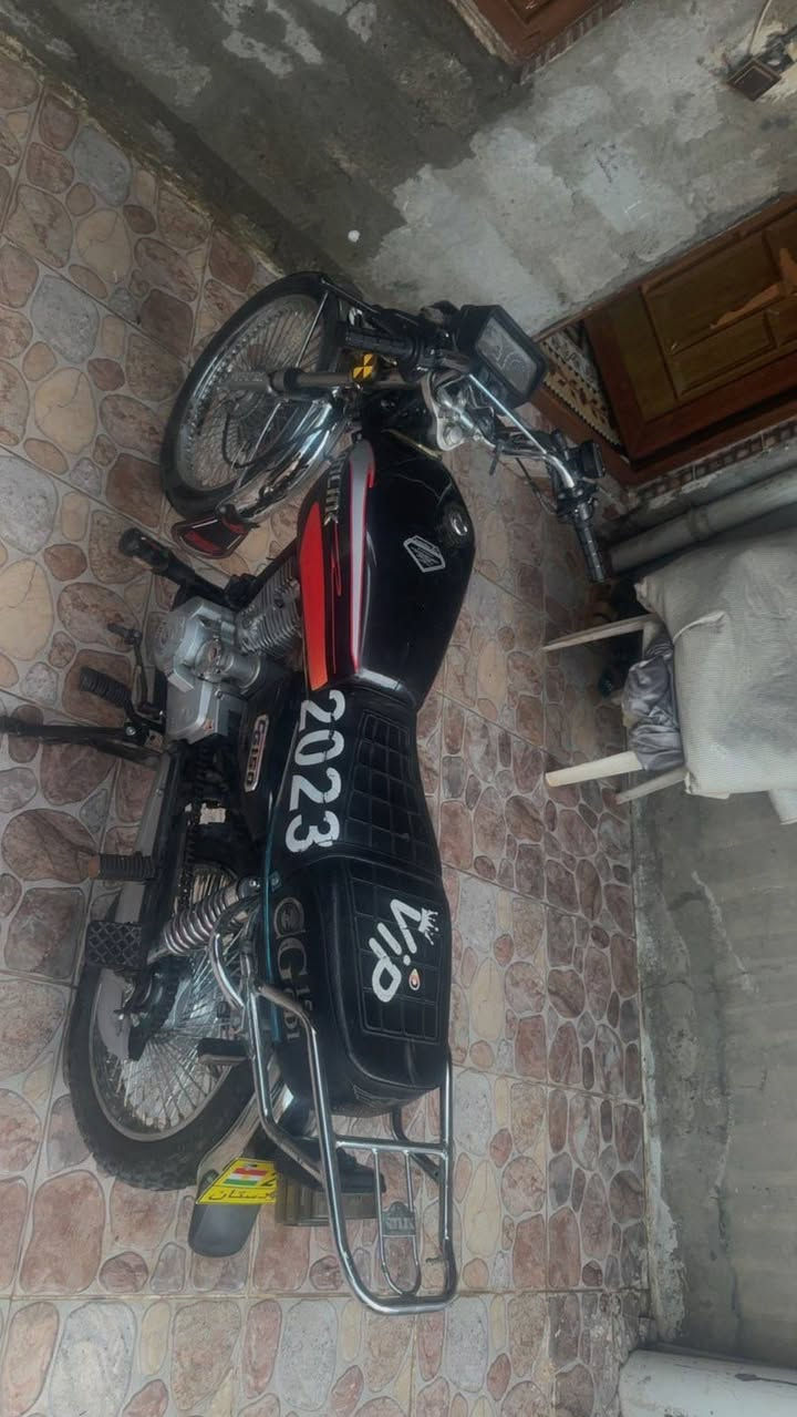 شوین سلیمانی ساڤی 2023بیعەیبە کارەبای مەزبوت مکینەی مەزبوتە ڕقم *********** السليمانية, العراق
