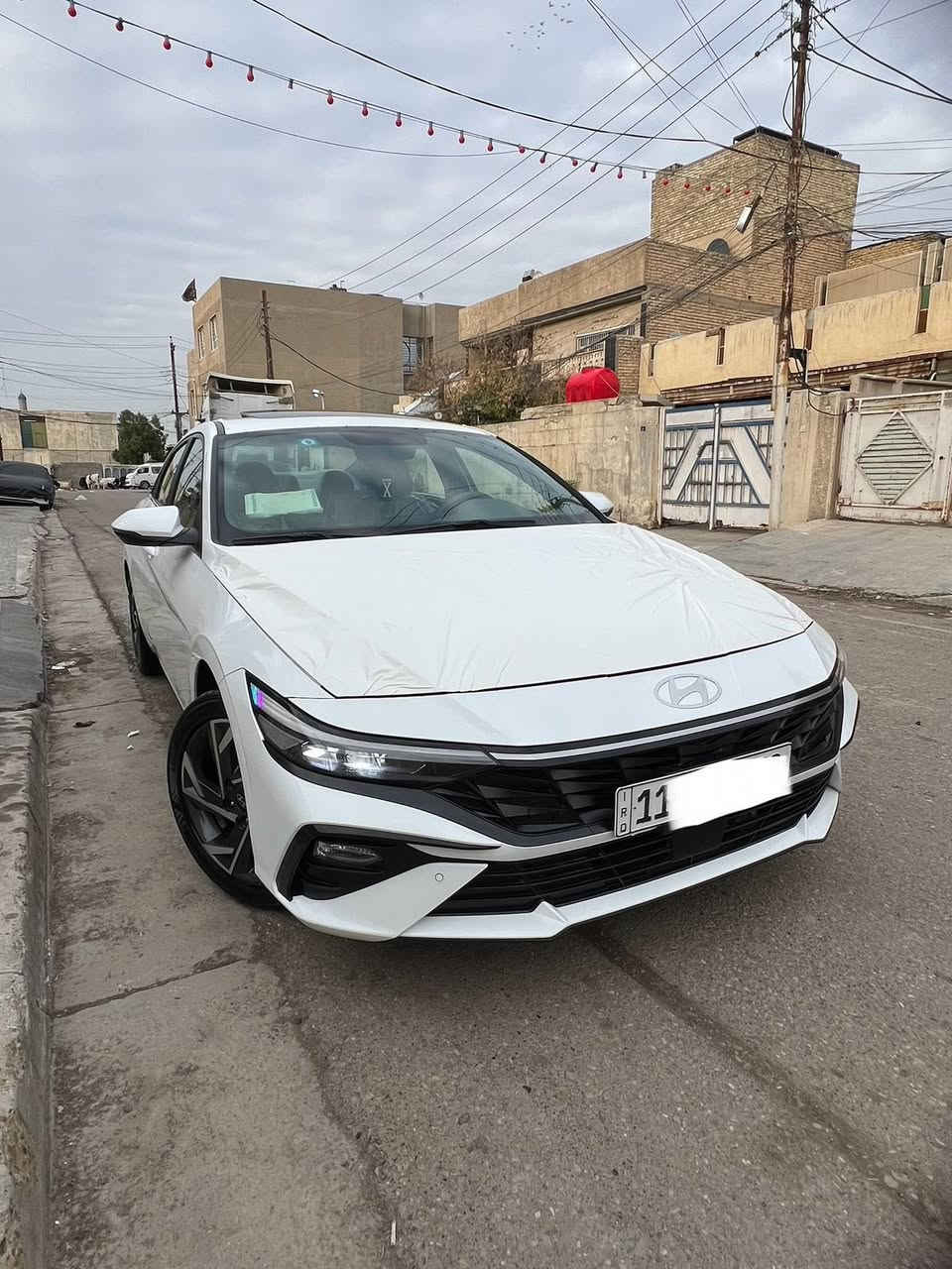 السلام عليكم 
النترا 2024 خليجي كوري اصلي بوضع الزيرو جديده بمعنه الكلمه مكفوله كفاله من الصبغ والبارد والشخوط والتكحيل وكلشي جكه مابيهه حته دعاميات كفاله من كلشي  زيرو جديده
ماشيه 11 حقيقي وعل فحص فابلون شركه بعده عل بنيد وعل قماره وجنطه شرط اصلي لزكات لشركه ونايلون شركه بعده بيهه 
سبير ولعد بعدهم مانزلات كتلوكات شركه وبصمه لاخ بعدهه مامفتوحه مكينه وكير بلاد وضع شركه صدر امامي وخلفي وضع شركه ترايه شرط زيرو سياره جديده بمعنه الكلمه مواصفات 
فتحه طكتين 
بصمه تشغيل 
بصمه ابواب 
تشغيل عن بعدً
شاشه دجتل ألوان 
مري شفط 
يدات ترحيب 
مري ترحيب 
لايت عدسات كامله 
بكلايت لد متصل 
خمسه ويل كب 17 
شاشه وكامره
خلفي وحساس امامي 
وخلفي 
تبريد قطعتين 
دبل تحكم ستيرن
3 انضمام قياده 
عادي وسبورت 
ورنومان 
ايكو اقتصاد بانزين ومانع انزلاق 
مكينه 2000 دوش لمرغوب 
سياره كوري اصلي فول رقم بغداد دولي جديد بسمي هزه جديده اتصال *********** مكاني بغداد
