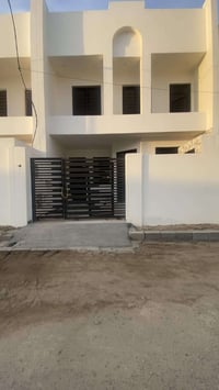 بيت للبيع المساحه 150 متر بناء25   4غرف نوم 3مجاميع صحيات مقابيل سياج ...