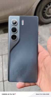 تكنو كامون40برو • 5G • شاشة مكسورة