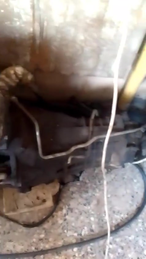 سلام عليكم مره خصت ادمن كير ومكينه وبل سيناتور مكينه بيهه بخار كير عادي كلشي مابي عقل وضفيره ويرفيو وتفرعاتهه كامله من عده نوزلات سعر 750   الف العنوان بغداد جسر دياله قرب تقاطع النهروان رقم الهاتف ***********
