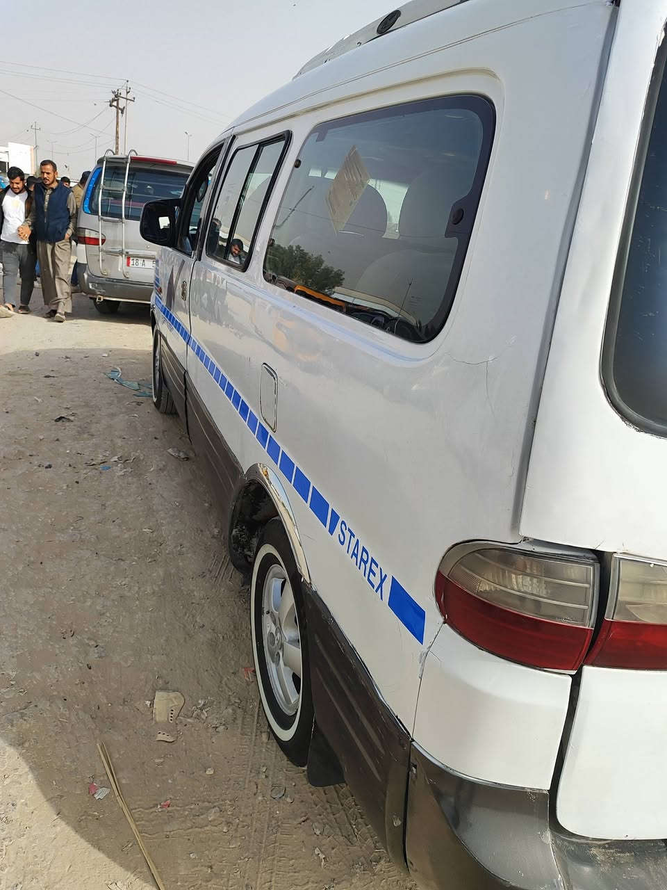 ستاركس 2007  لون ابيض مكينه مفتوح وكير عادي رقم بابل دولي مداور ثاني يوم السعر 57 وبيه مجال بسيط للأستفسار الاتصال ***********
