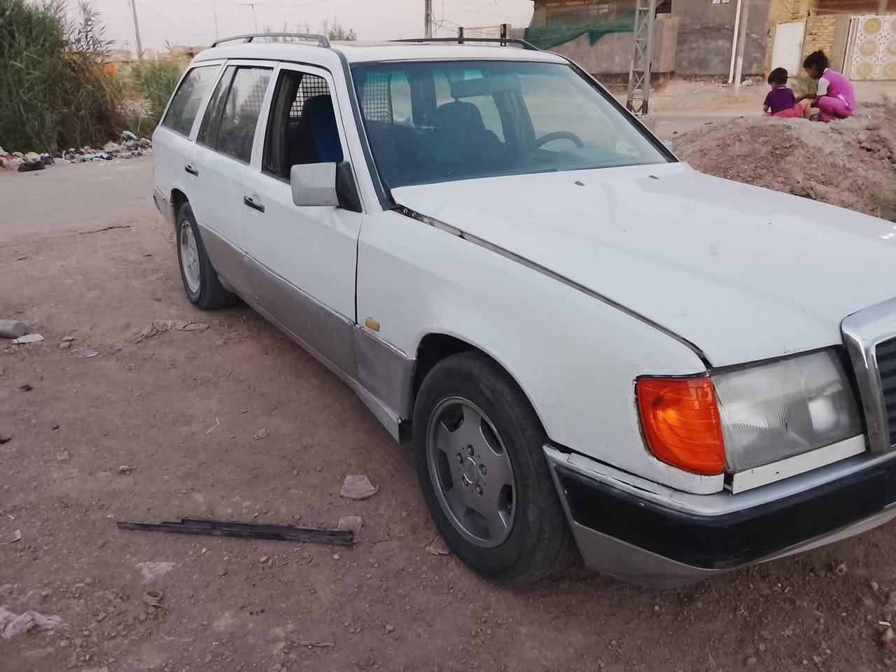السلام عليكم البيع مرسدس سليشن رقم نجف تحويل مباشر مكينه وكير بطه جديدات حداده جديده كهربيات شغاله السياره جاهزه مابيه نقص سنويه عضم عاج مجدده السعر 28ورقه مكان السياره الدوانيه قضاه الشاميه رقم الموبايل ***********
