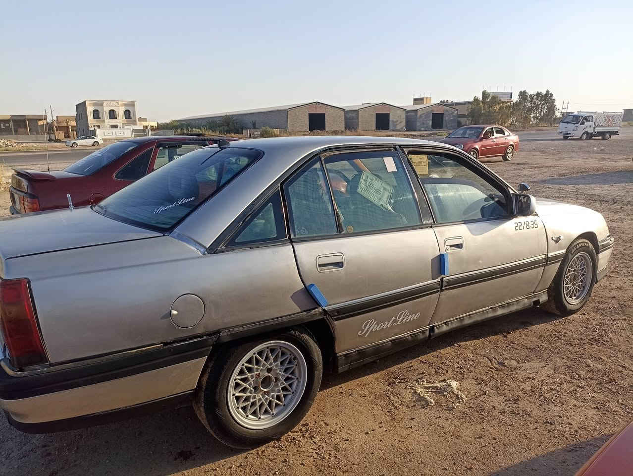 السلام عليكم سياره اوميكا للبيع او مراوس  موديل 93 لون سلفر 
كير اوتماتيك تنته كهرباء جام كهرباء تخم تاير 
صدر امامي خلفي نضيف سنويه لل 28 تحويل ثاني يوم 
السعر 35 وبيهه مجال للاستفسار هاتف ‏‪***********‬‏
مكان الرمادي التأميم
