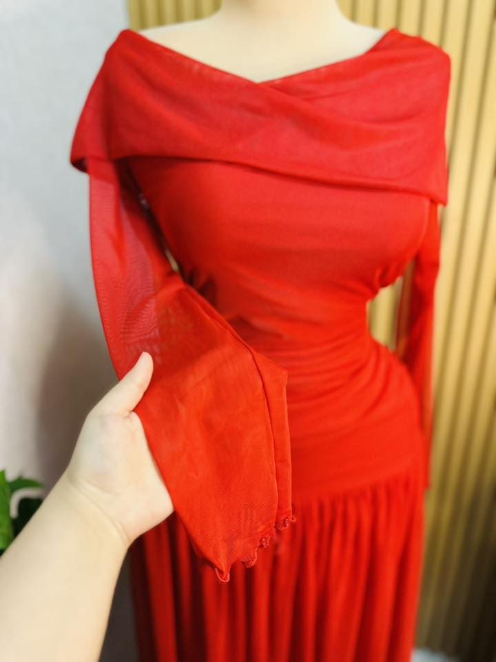 فستان ♥️❤️‍🔥
خامه شيفون ناعم مبطن 
قياس فري سايز يلبس من وزن 60 الى وزن 95 

⤵️⤵️


**إذا كنت صاحب هذا الإعلان وتريد حذفه لأي سبب، رجاءا أرسل رسالة إلى الدعم الفني**