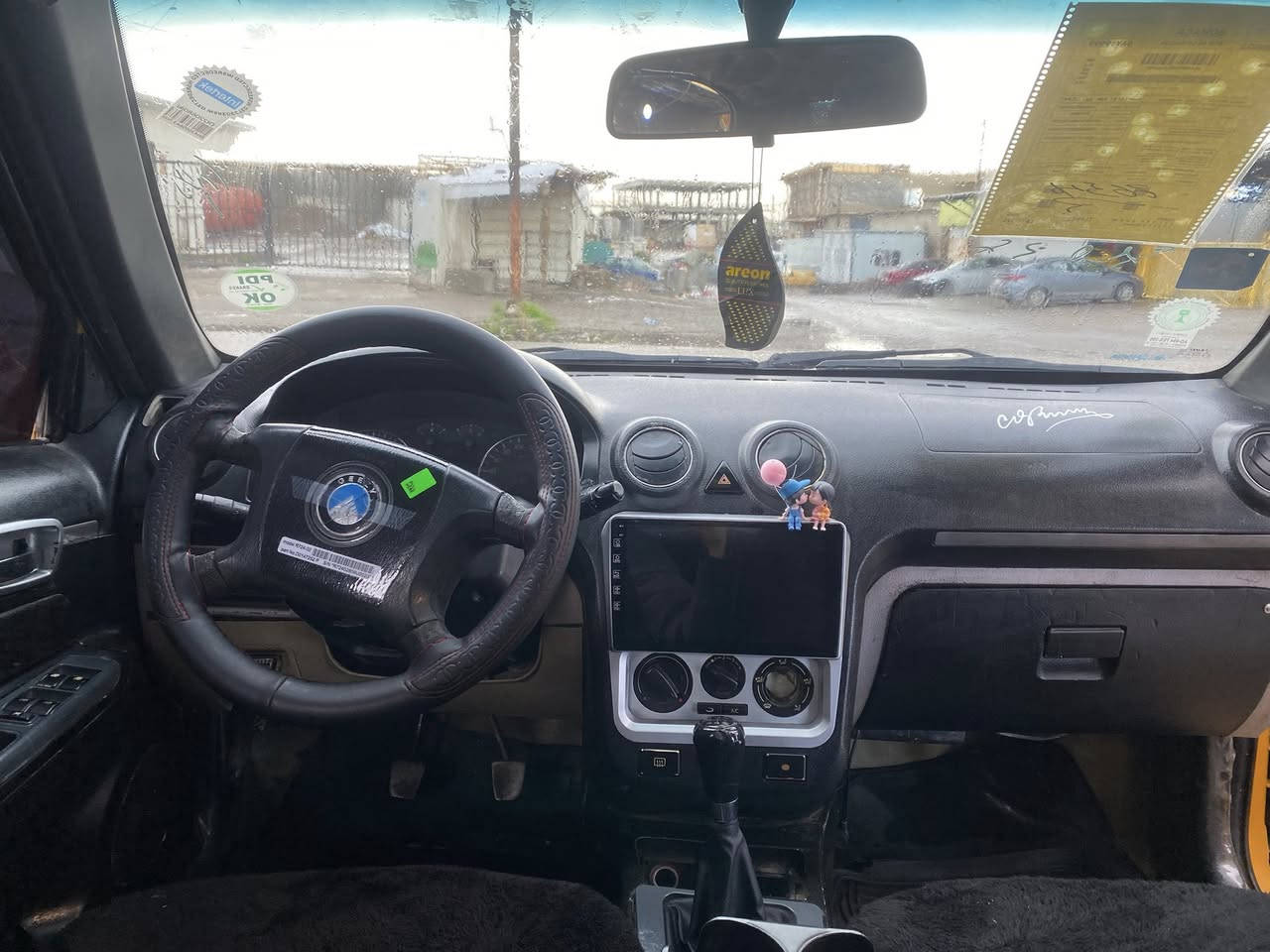 السلام عليكم
سيكي 2012. تكسي بغداد باسمي السياره  سنويه جديده  رقم إنكليزي  هزه جديده مصفره هيئه وغرامات  
مكينه وكير شرط  وايرمنيه كامله  كلوبه مابيها نقص.  
شاشه سستم سماعات  دوشمه سياره جاهزه مال جناي
مصبوغه حزام جماليه بدون ضرر شرط وعندي فديو كامل قبل الصبغ   
***********
السعر 39 وبيها مجال للطيبين
