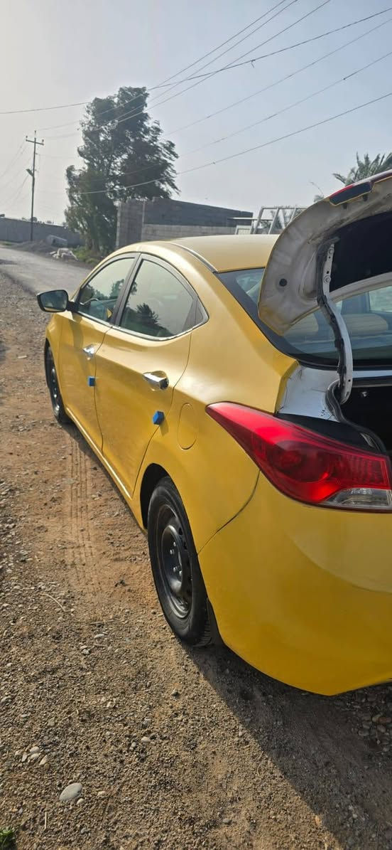 سلام عليكم سياره النتره 2013وارد امريكي مكينه 2000رقم بغداد دولي بسمي السياره مكفوله كفاله عامه مكينه حاويه تخم تاير صدر امامي خلفي مكفوله السياره بيه جاملغ امبدل وجاملغ الخلفي بي ضربه خفيفه السعر 95وبيه مجال المكان اديالى بعقوبه تقاطع القدس الستفسار ***********
