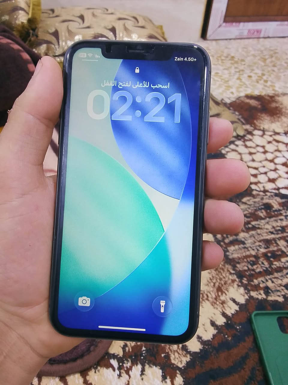 آيفون 11 عادي نضيف لك حيل بطاريه 84 جهاز كافله عامه ذاكره 256 مرغوب مكاني موصل رقمي ***********
