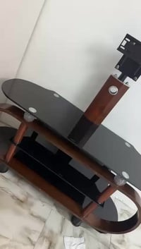 ميز • نضيف • أم نجم