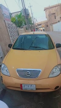سياره طيبه 2015 جواها تخم تاير محرك يرادله تجفيت تشتغل حاليا تبريد فقط...