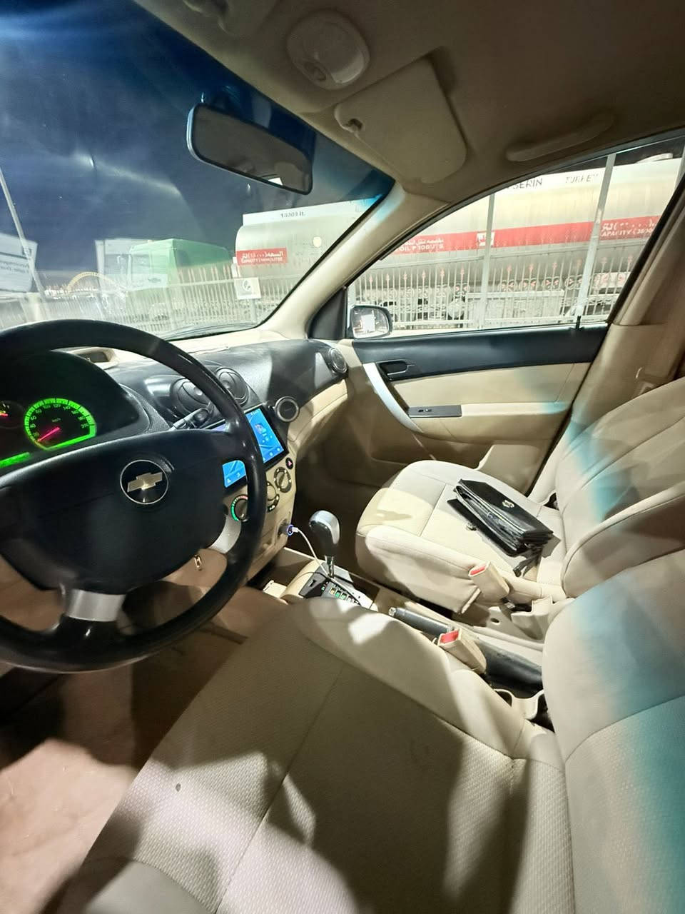 افيو 2011 خليجيه الشركه العامه مكينه مفتوح المرغوب كفاله عامه ماعدا جاملغ امامي ايمن مبدل على ايدنه من الزيرو بلاديه ماشيه ٩٠ الف فقط بالعافيه على ياخذها مداور ثاني يوم مشروع وطني رقم بصره مكاني النجف الاشرف السعر 60 ورقه بيها مجال للاتصال ***********
