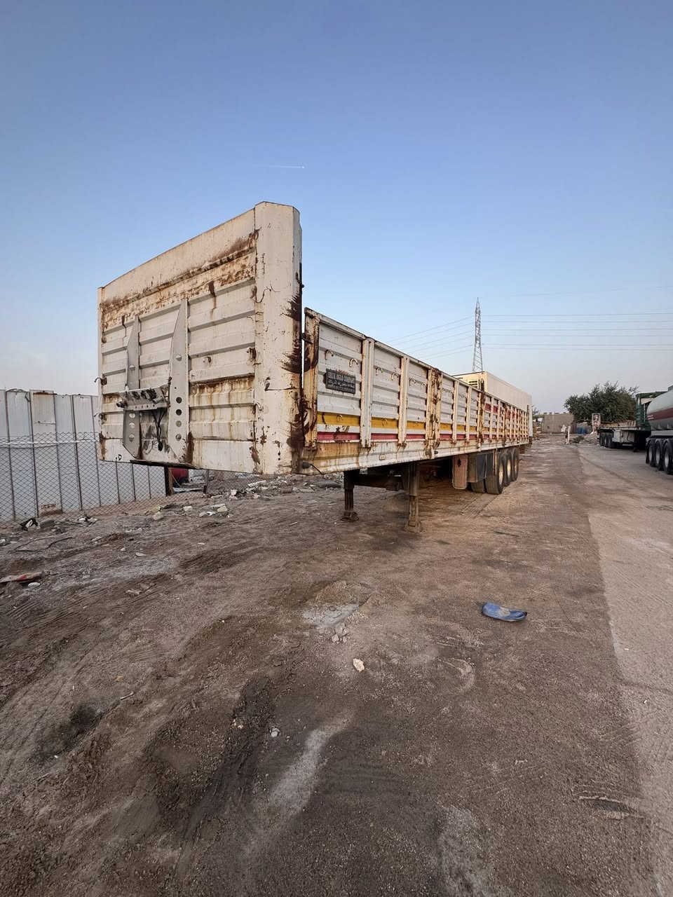 السلام عليكم عربانه تركي ماك نيسان 3 دناكير طول 13.60
السعر 75 معرض العبيدي ***********
