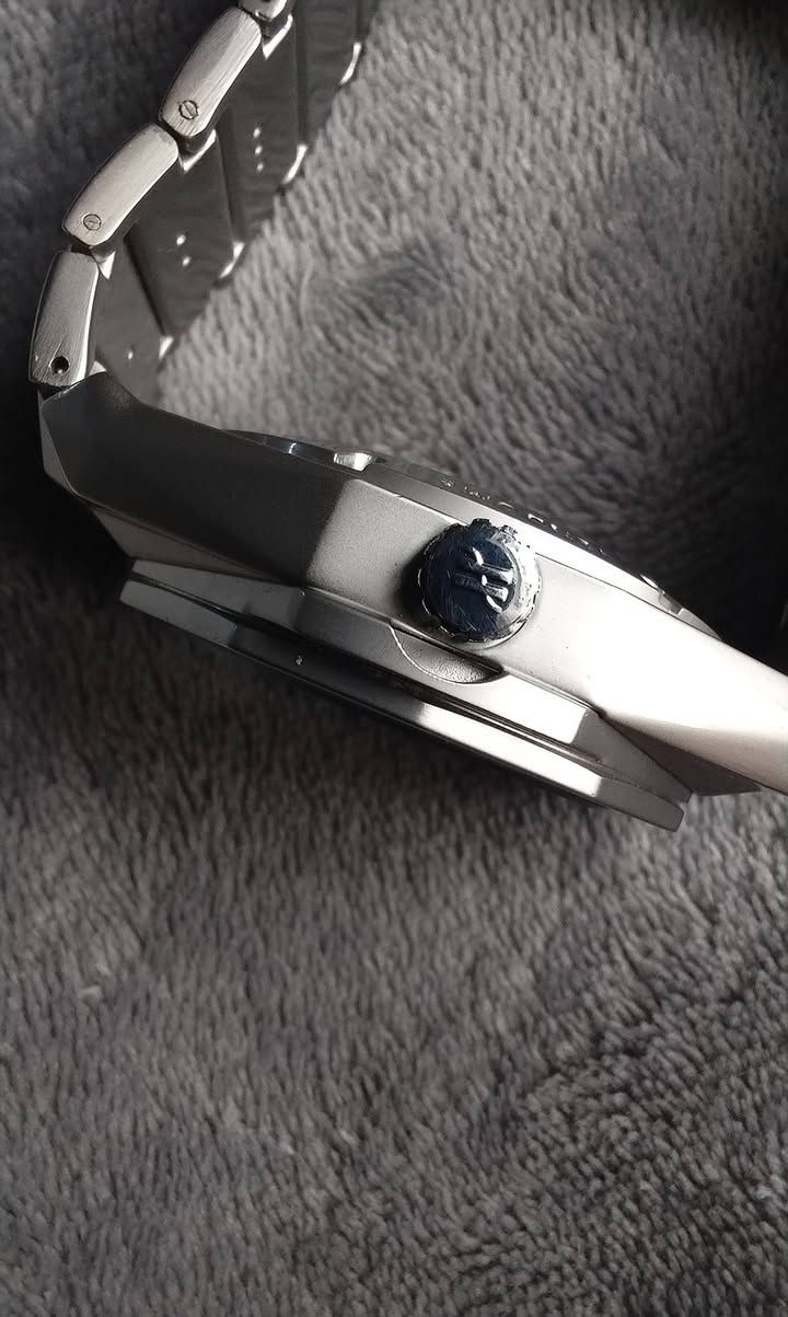 سلام عليكم ساعه للبيع تيتانوم بل كامل مختمه من كل الجوانب +شركه هابلوت 25الف عله اول تم للحجز راسلني خاص توصل لباب بيتك


**إذا كنت صاحب هذا الإعلان وتريد حذفه لأي سبب، رجاءا أرسل رسالة إلى الدعم الفني**