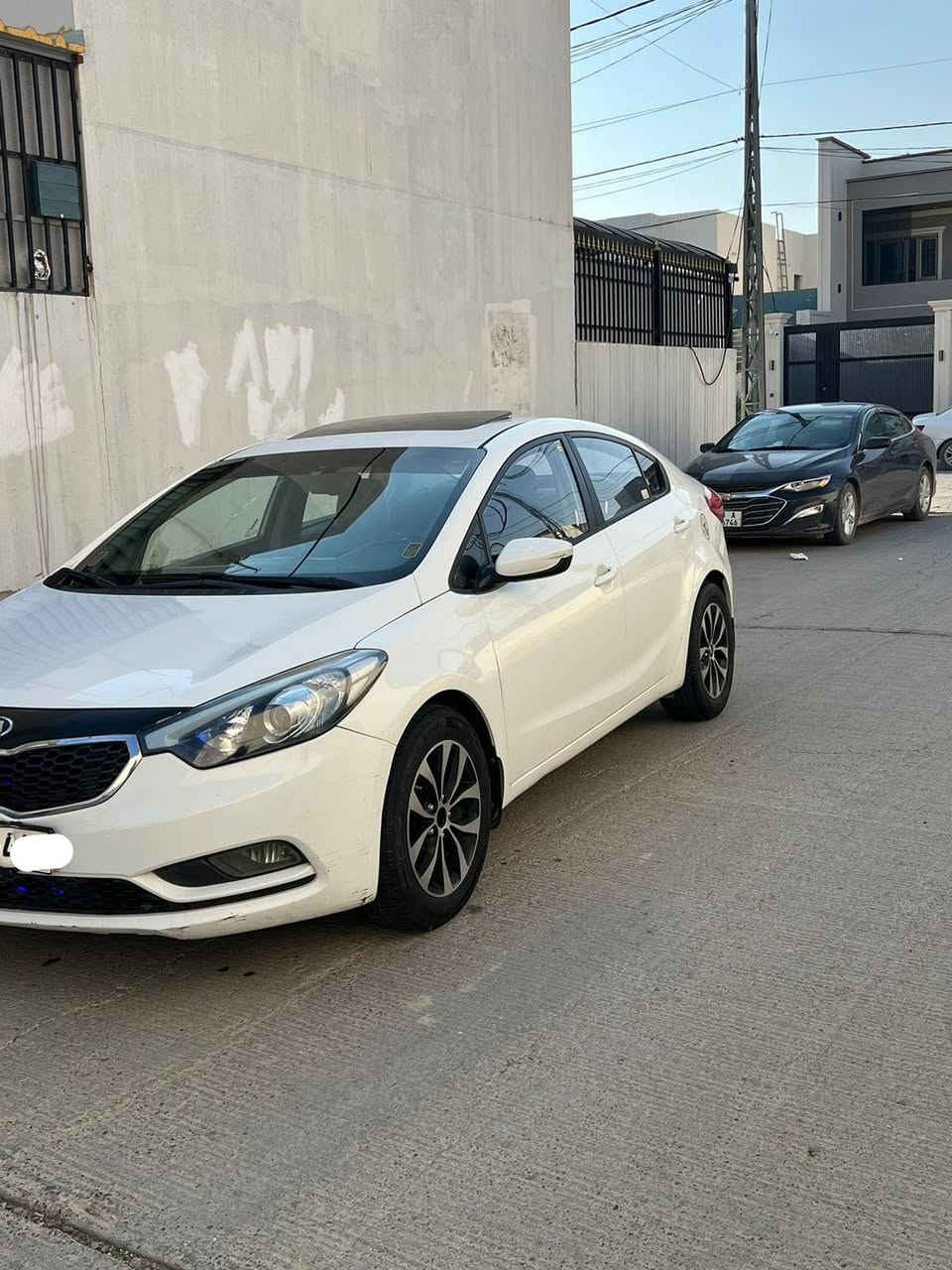 ا كيا سيراتو خليجي السعر 118
-موديل 2014 
-فول مواصفات مكفوله من الضربه بيه نص جاملغ الأمامي صبغ 
-تحم سترين جهتين 
-مري شفط
-ويل كروم 
-تخم تاير
-باتري جديد 
-مكينه 1600 دووش شرط مامفتوحه 
وبعد موصفات هواي         
- رقم أربيل إنكليزي  تحويل وكاله  الأستفسار ***********او***********
( مكلف بالنشر)
