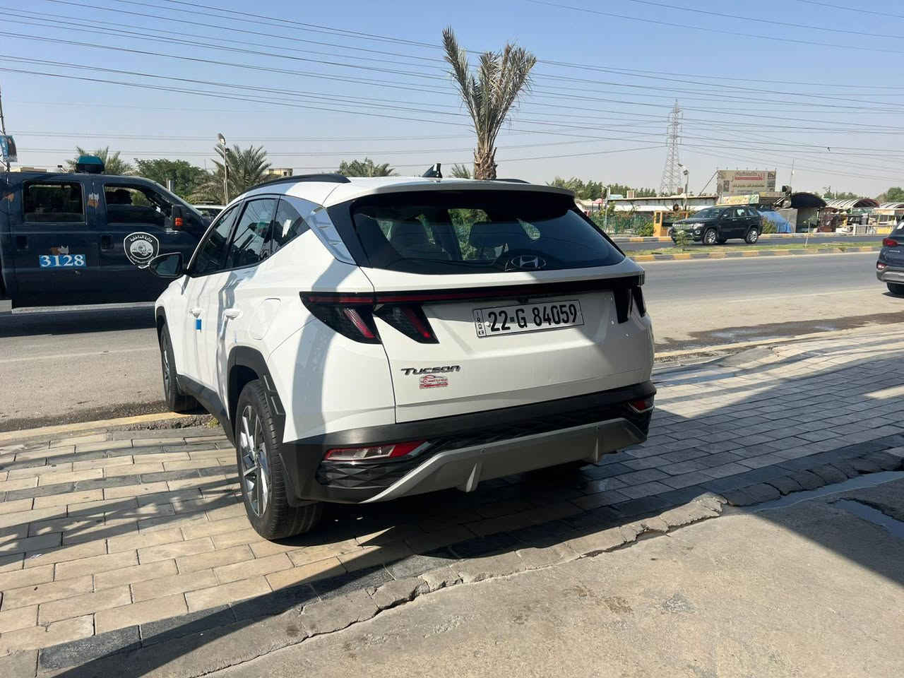 سلام عليكم 
توكسان  موديل ٢٠٢٤
فول ما عدة التنته 
ماشيه ٣٠
أخت الزيرو كفاله عامه شركه  خليجي

بصمه تشغيل  
بصمه أبواب  عدد ٢ دخول ذكي
تشغيل عن بعد  
شاشه جدتل
لايت زنون 
لايت يصعد وينزل
لد متصل الخلفي 
شاحن لاسلكي 
تثبيت سرعا 
تحكم استيرن
مري شفط 
اشاير بل مري 
مانع نزلاق 
كأمره خلفيه دواره  ٣٦٠ 
٤وضعيات قياده 
بردات خلفيه 
مكينه ٢٠٠٠دوش المرقوب 
كراسي كهربا عدد ٢ 
ترحيب عن اقتراب السياره 
سايد بريك كهربا 
تحويل ثانيوم 

السعر ٢٣٢ وبية مجال 
عنوان النجف مركز المدينه 
هاتف ***********
