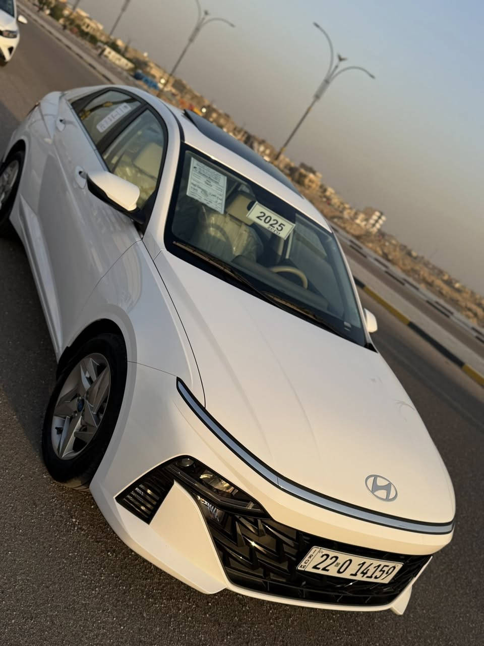 هيونداي اكسنت
(( خليجي اصل ))
موديل 2025 
ماشيه قليل أخت الزيرو 
وكالة مجانيه بلاش 
تحويل مجاني بلاش 
كفاله عامه من الزلغ 
حره رقم اربيل الدولي 
بأسم شركة 

❗️أهم المواصفات للسيارة 

🔅فتحة سقف
🔅سويج ريمونت كونترول 
🔅شاشة اصلية ابل كار بلي
🔅كاميرا اصلية +حساسات
🔅عداد سرعة ديجتل
🔅قطعتين تبريد
🔅مري كهرباء+اشاير بالمري
🔅فول تحكم ستيرن
🔅مثبت سرعة Cruise control
🔅نظام مانع الانزلاق
🔅ايرباك عدد2
🔅لون الداخل ابيض
🔅انارة الداخلية led
🔅وي كب حجم 16

🛑 مكان السياره البصره 

السعر 150 بيها مجال شي بسيط كلش

***********
