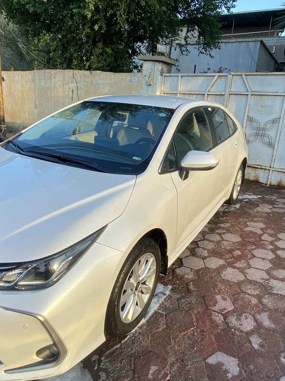 السلام عليكم للبيع كورولا ساز 2024
ماشيه38 
سنويه 29 
مواصفات 
بدون فتحه 
تحكم ستيرن 
حساسات امامي وخلفي 
شاشه 
عينه دجتل 
بصمه 
دخول ذكي 
السياره مال بيت وحيل نضيفه 
مكفوله ماعده رصعه خفيفه واجامه اماميه طاكه 
مكاني البصره السعر182 وبيها مجال حك الجيه 
  ***********
