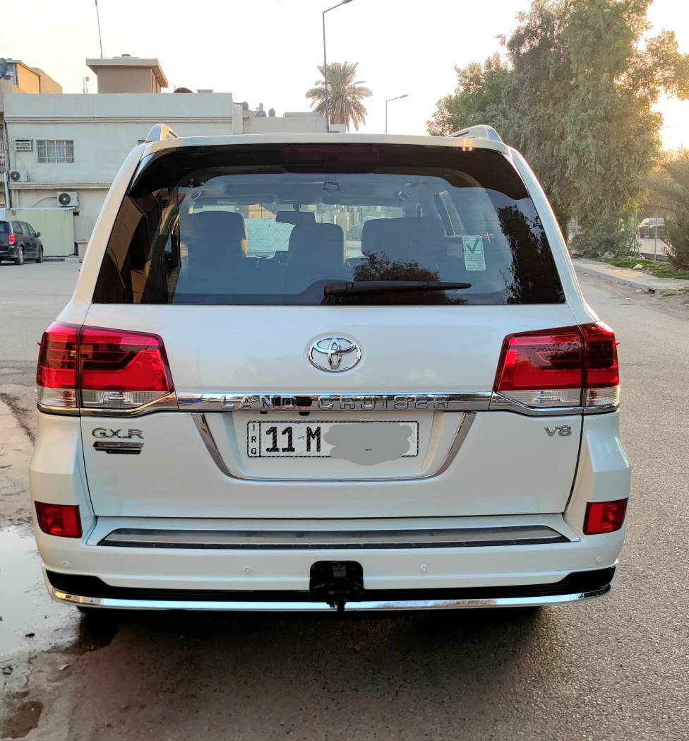 سلام عليكم .... اخوان عندي لاندكروز 2021 فطيم رقم بغداد بأسمي لون ابيض ماشيه 55 الف السياره مكفوله من الضرر والصبغ بيه فقط بارد بالجاملغ 
اخوان السياره جديده جدا جدا واي نقص كابيها وسعرها 54800$ واي استفسار هذا رقمي 0️⃣7️⃣7️⃣1️⃣7️⃣7️⃣2️⃣9️⃣2️⃣6️⃣1️⃣
مكان السياره بغداد حي القادسية 
مواصفاته::::::::::
محرك 8 سلندر 4600
سلايد 
كشنات جلد 
كشنين كهرباء 
اربع كامرات 
ايرباكات عدد 8 
دبل ماوس بغداد, العراق


**إذا كنت صاحب هذا الإعلان وتريد حذفه لأي سبب، رجاءا أرسل رسالة إلى الدعم الفني**