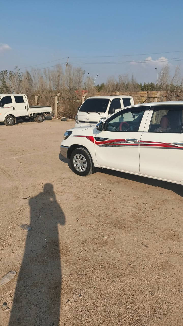 سلام عليكم سياره للبيع2025كير عادي رقم ربيل تريد وكاله تريد تحويل سياره بحالت زيروو  ماشيه 13الف مقلفه مدوشمه جاهزن مكاني بصره سفان سعر 253سياره كفاله من جكت البره 
***********
