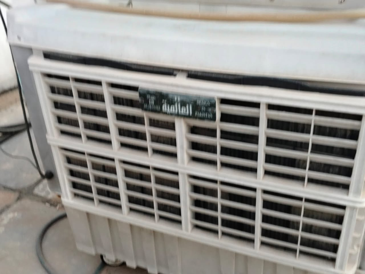 مبردات حجم كبير جدا ودفع هواء قوي جدا المبردات ثلج
الوحدة ب500 الف وبيها مجال ووياهن دكتات حديد لكل وحده
مكاني بغداد البلديات


**إذا كنت صاحب هذا الإعلان وتريد حذفه لأي سبب، رجاءا أرسل رسالة إلى الدعم الفني**