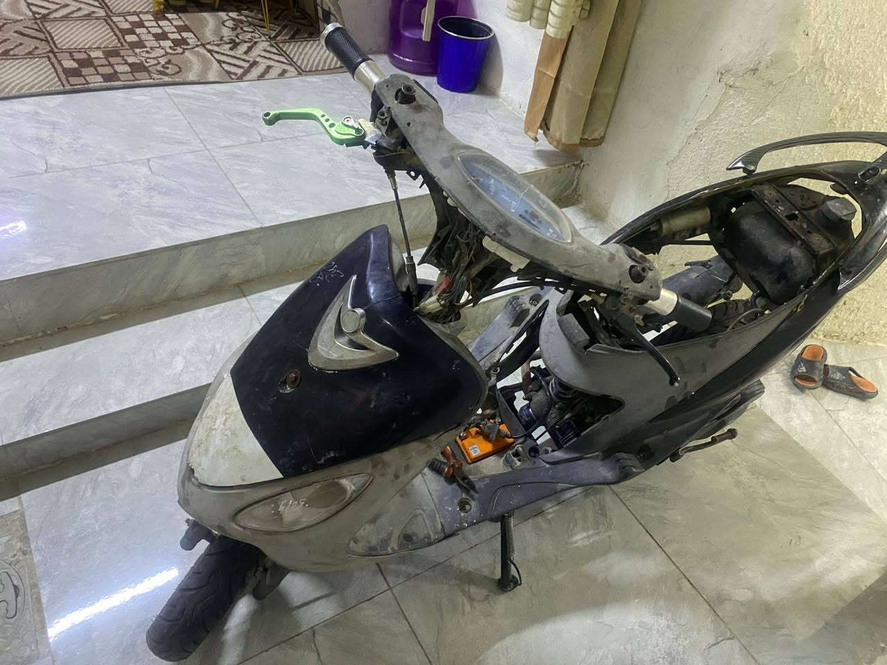 السلام عليكم ماكس منغولي كوم حديد الدراجه اخذته تعمير ومالي واهس اكمل بعد بيه نواقص وطافيه ابيع كوم حديد مكينه تجفيت سعره ٢٠٠ وبيه مجال مكاني بغداد الكرخ شارع حيفا قرب مستشفى الكرخ للولاده واتساب *********** اتصال ***********
