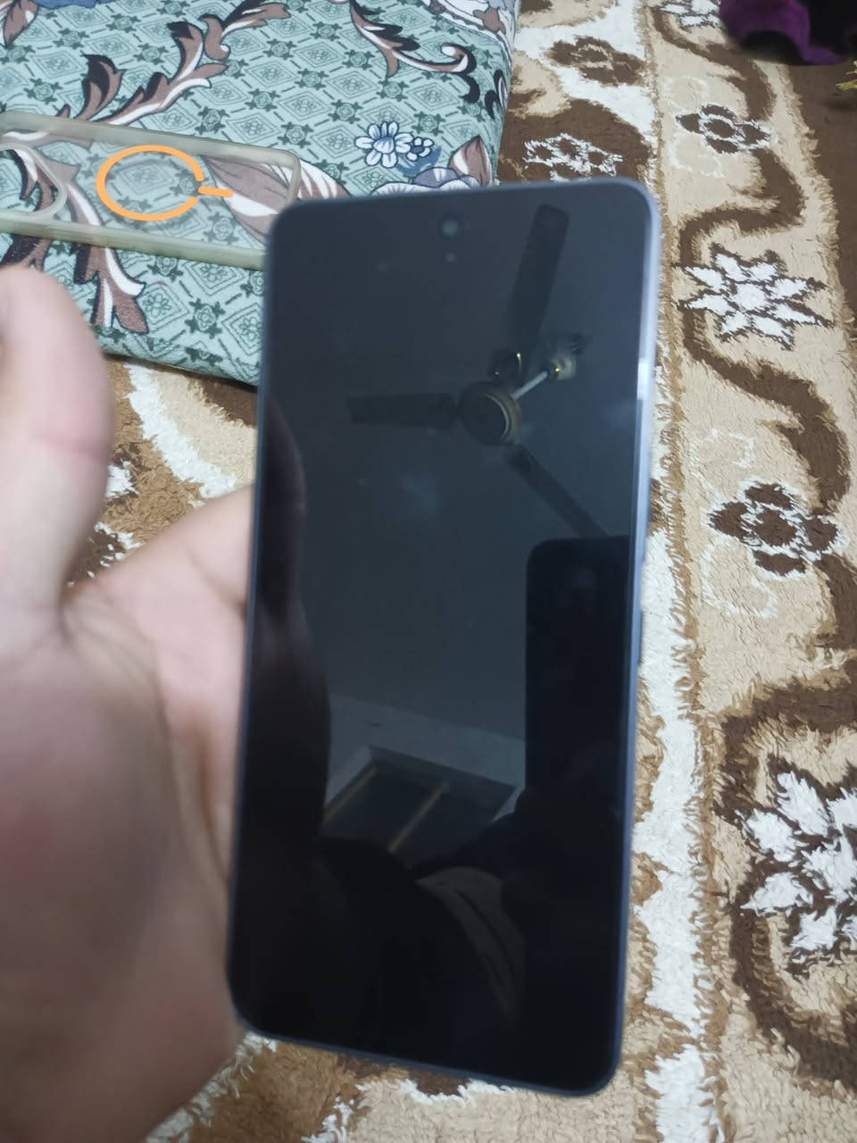 السلام عليكم
تيكنو بوڤا 7 الترا Tecno pova 7 ultra
المعالج: Dimensity 8350 (أداء قوي جداً للألعاب 5G).
الشاشة: AMOLED ممتازة بتردد 144Hz (سلسة جداً).
البطارية: ضخمة 6000 ملي أمبير.
الشحن: سريع 70 واط (سلكي) + 30 واط (لاسلكي).
الذاكرة: 256 جيجا تخزين + 12 جيجا رام.
الكاميرا: خلفية أساسية 108 ميجابكسل.
الميزة الأبرز:  بظهر مضيء (LED) ومقاوم للماء (IP64).
السعر 360 وبي مجال 
*********** واتساب 
*********** واتساب
