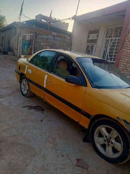 سلام عليكم ورحمة الله وبركاته
اوبل بزون موديل ٢٠٠٠ رقم بصره الماني محرك وكير ونجي اوتوماتيك وهيه بلاد اوتوماتيك السعر ١٩ ورقه وعليها هيأه وغرامات ٧٠٠ ينزلن من السعر
مكاني كوت الكارظيه للإستفسار رقمي ***********
