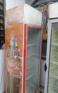 عارضات عمودية • عدد ٢ • نجف شارع حنون