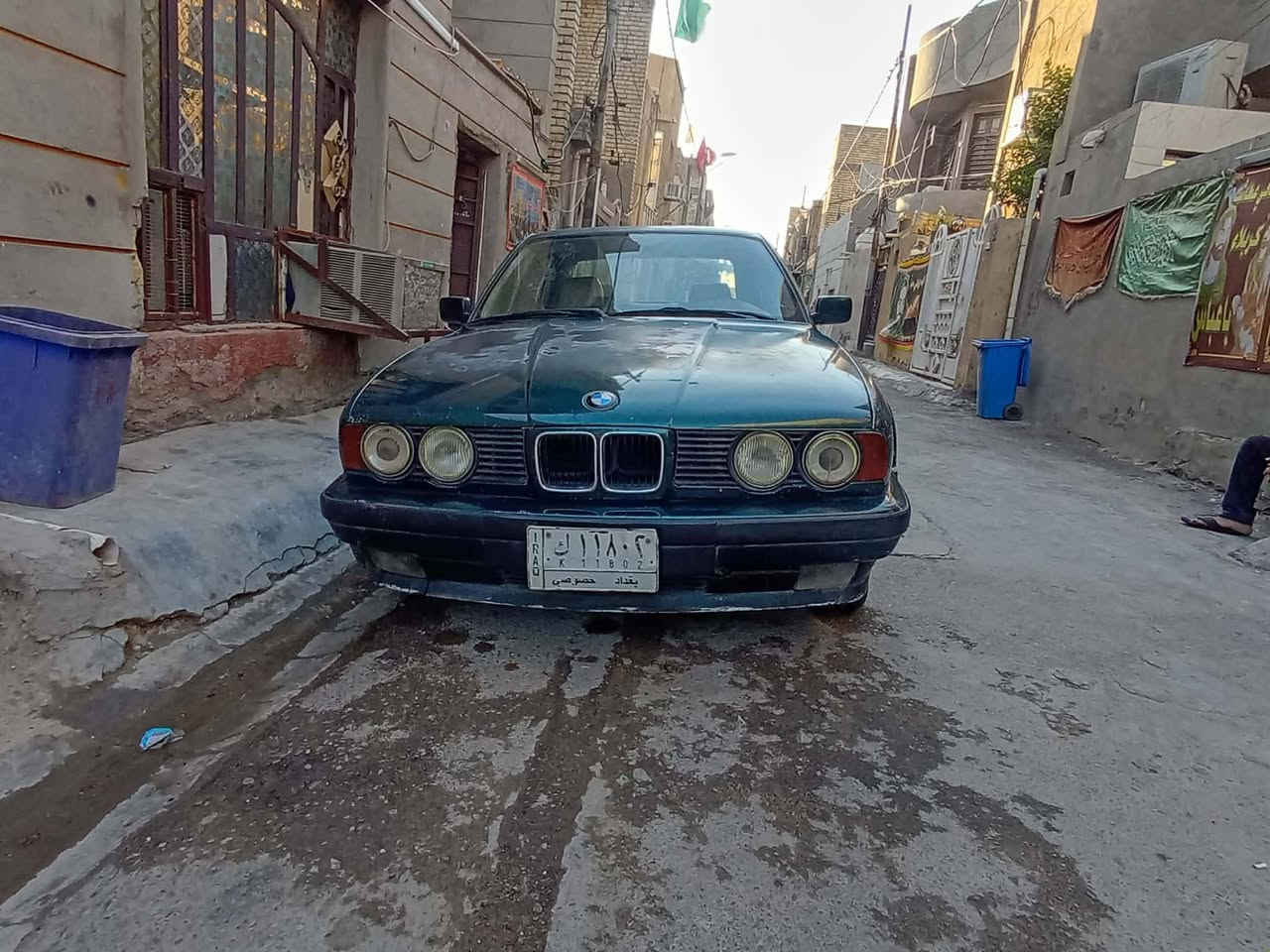 موديل 91رقم بغداد كير محرك تبريد ثلج غرفه جلد حلوه السياره جارده عوزهه صبغ مكان السيارة بغداد م الصدر السعر 30وبيهه مجال بسيط للاتصال***********
