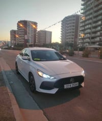 ام جي • ٢٠٢٥ • جير عادي